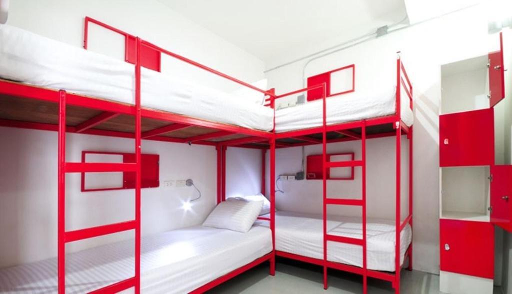 Jellybean Ezy Hostel Sathorn バンコク都 部屋 写真